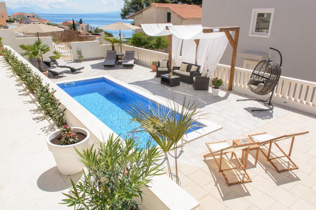 Apartments Villa Atlantis Τρογκίρ Εξωτερικό φωτογραφία
