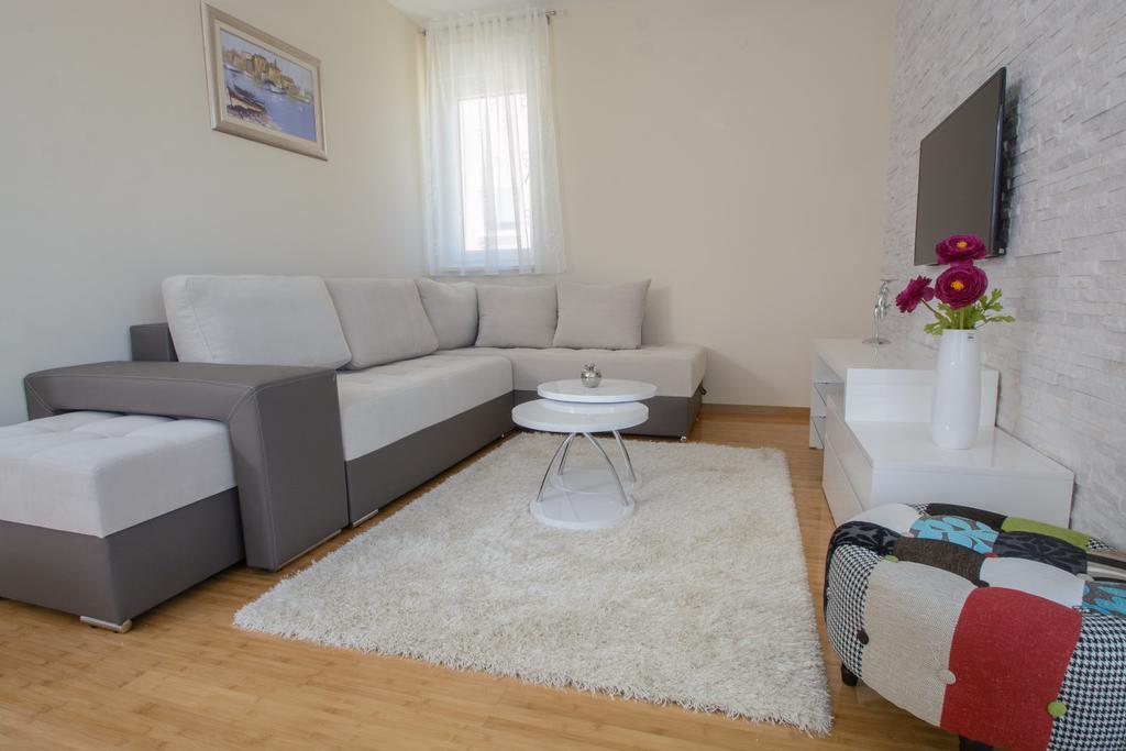 Apartments Villa Atlantis Τρογκίρ Εξωτερικό φωτογραφία