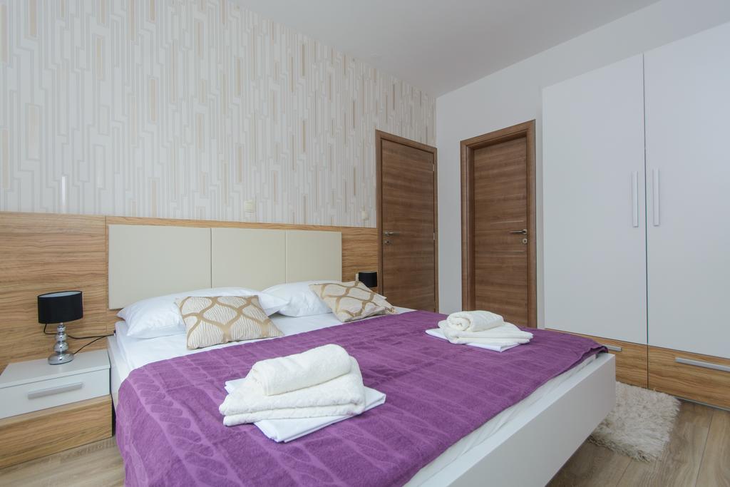 Apartments Villa Atlantis Τρογκίρ Εξωτερικό φωτογραφία