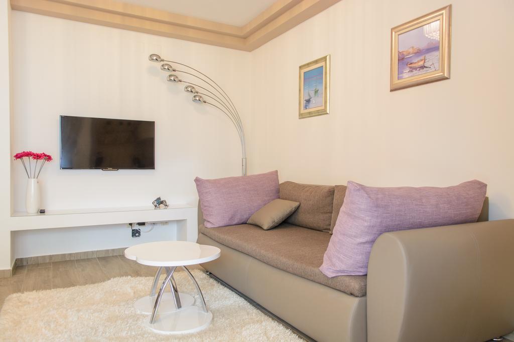 Apartments Villa Atlantis Τρογκίρ Εξωτερικό φωτογραφία